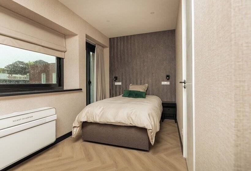 فندق Twenty Three Amsterdam Airport