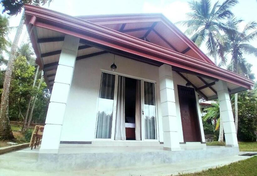 Отель Villa 28 Kadawatha