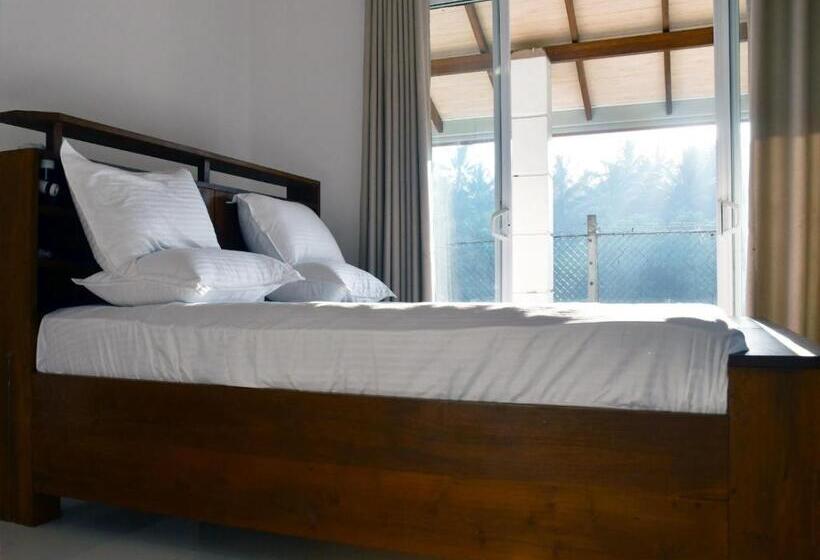 Отель Villa 28 Kadawatha