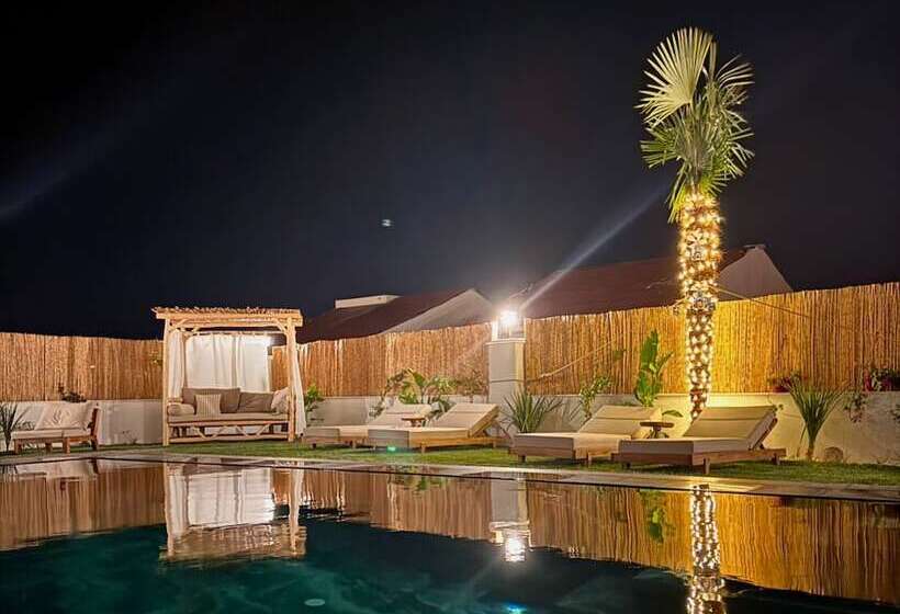 ホテル Villa Egella