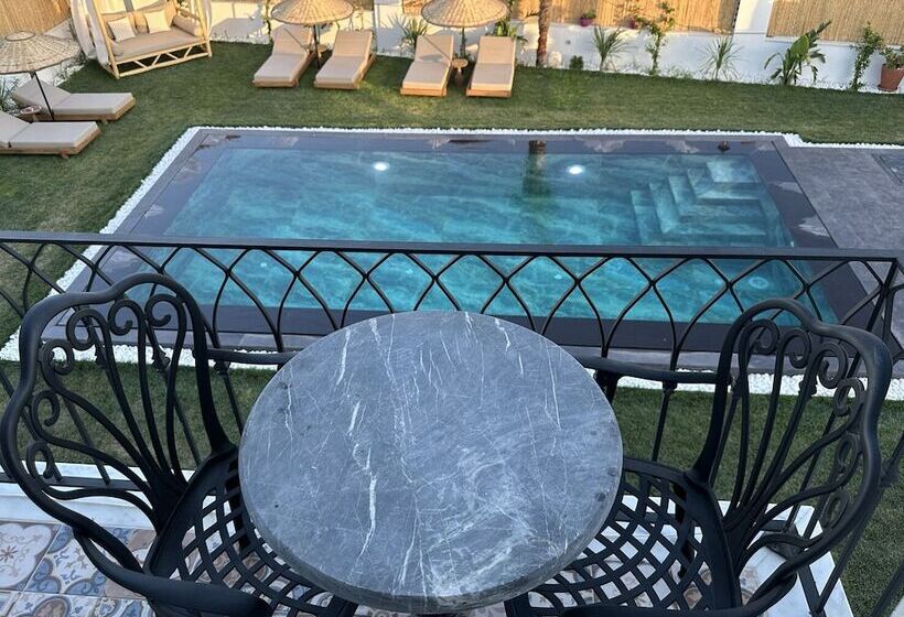 בית מלון כפרי Villa Egella