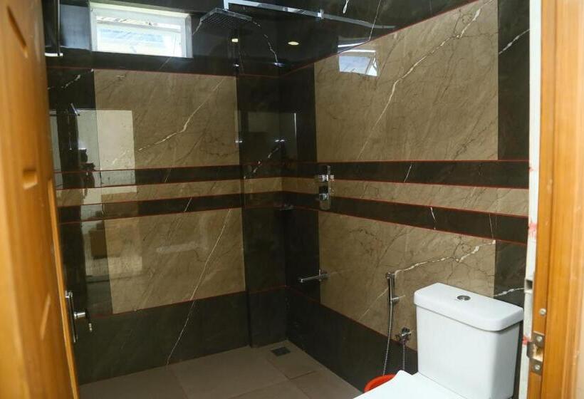 호텔 West Gate Airport Residency