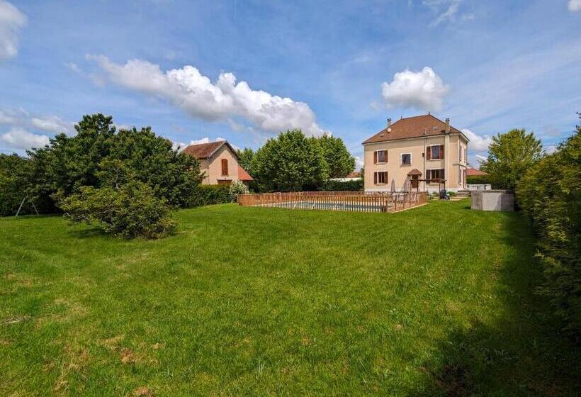 Hôtel Particulier Piscine & Spa