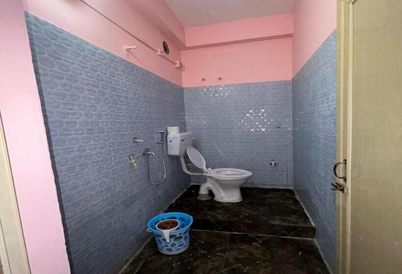 International Backpackers Hostel Guwahati