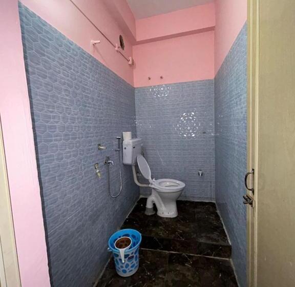 International Backpackers Hostel Guwahati