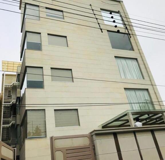 Marks Hotel & Banquet