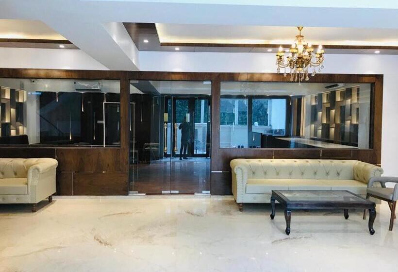 Marks Hotel & Banquet