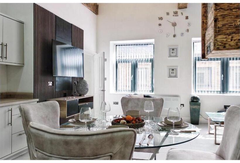 Mill Street Boutique Stays