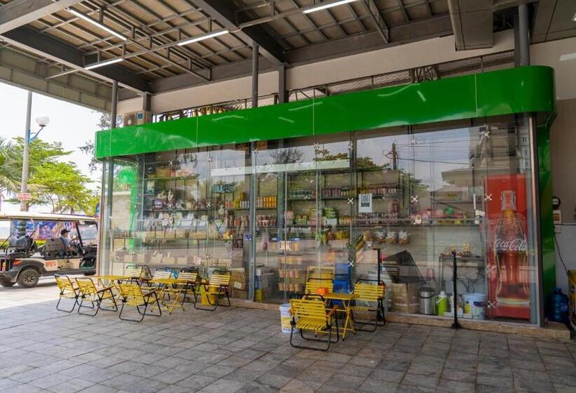 هتل Khách Sạn Nhân đức Sầm Sơn