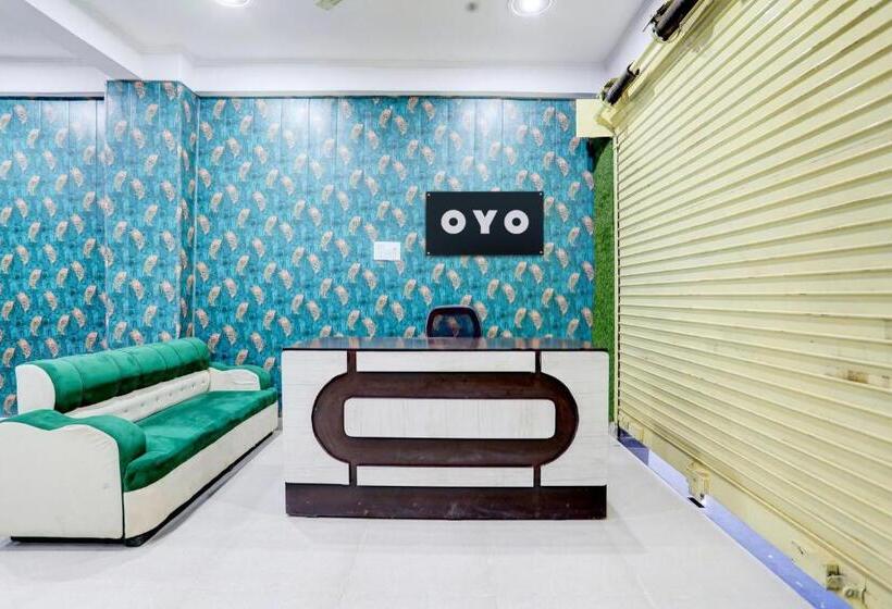 Oyo Sweet Hotel & Restaurant