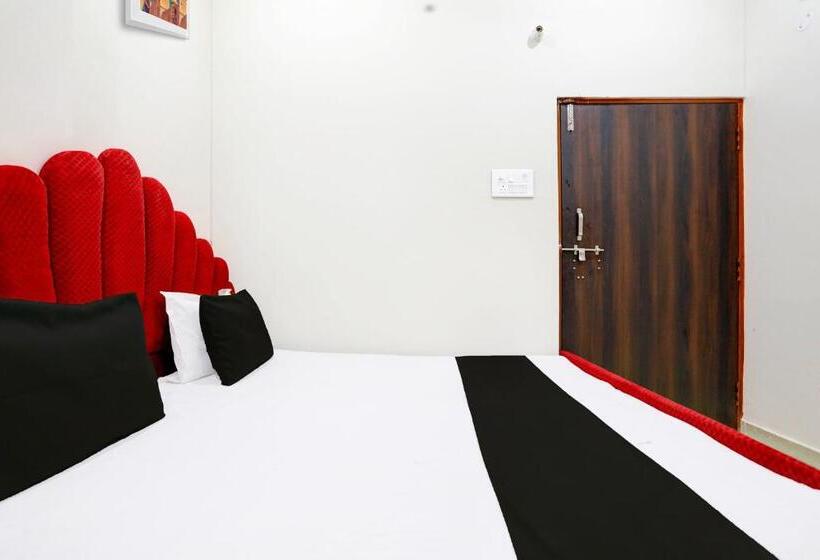 Oyo Sweet Hotel & Restaurant