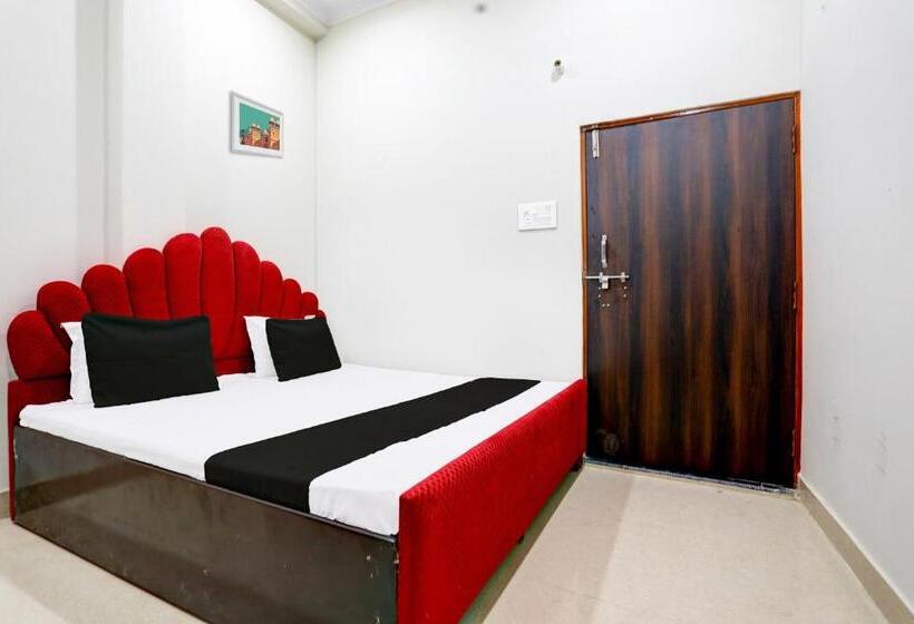 Oyo Sweet Hotel & Restaurant