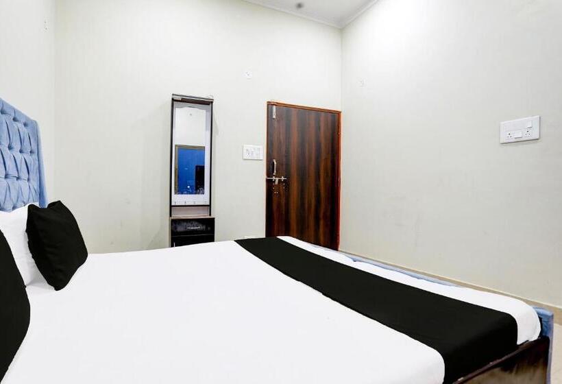 Oyo Sweet Hotel & Restaurant