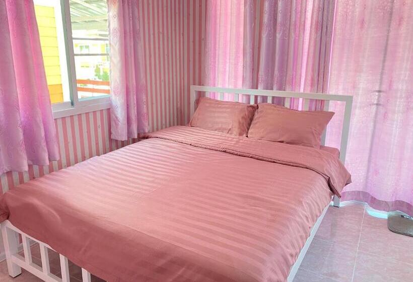 Pensão มิ่งเคียงมณีรีสอร์ท