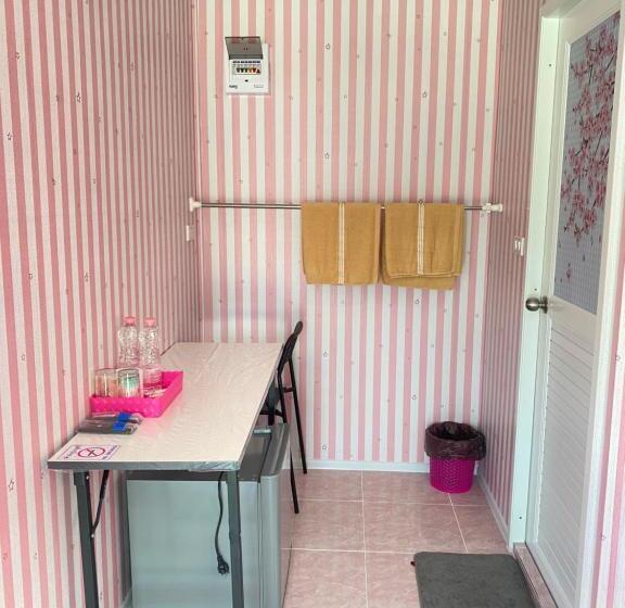 Pensão มิ่งเคียงมณีรีสอร์ท