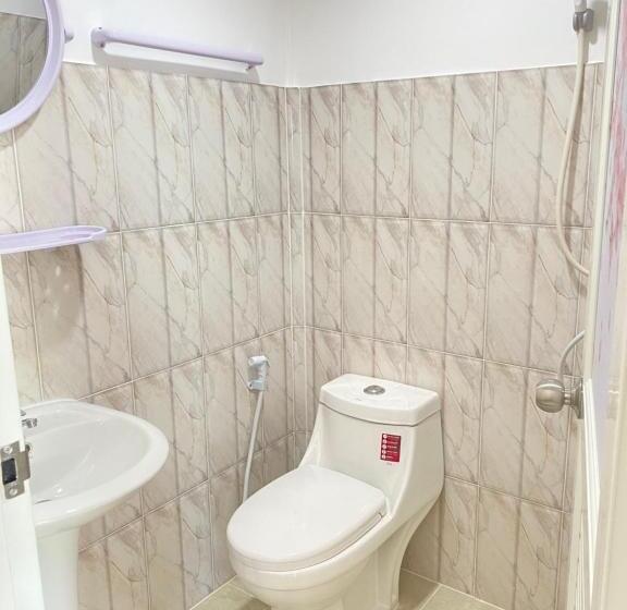 Pensiune มิ่งเคียงมณีรีสอร์ท