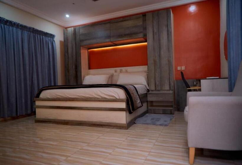 پانسیون 247 Executive Lodge