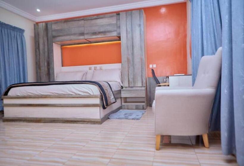 پانسیون 247 Executive Lodge