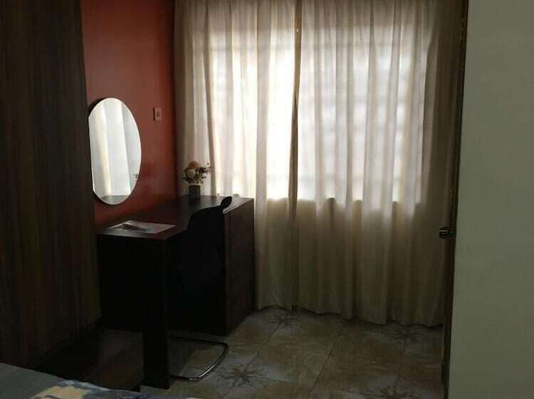 پانسیون 247 Executive Lodge