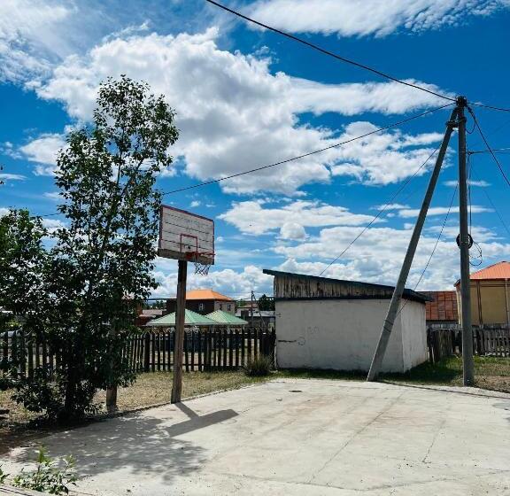 پانسیون Ayanchin Guest House