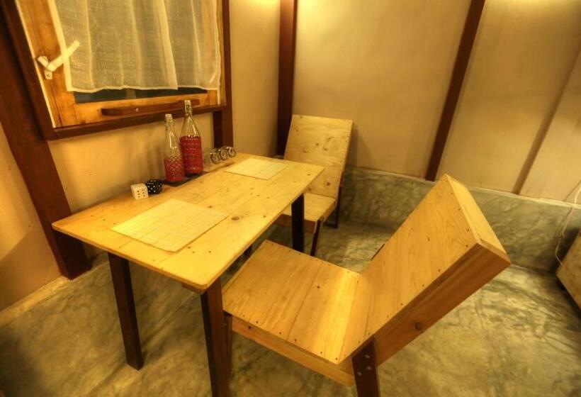 펜션 Beverly Hill Cabanas Hikkaduwa