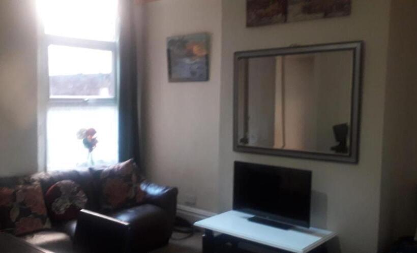 פנסיון Bright Home Guest House