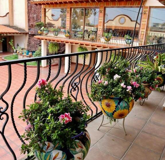 פנסיון Casa Balta