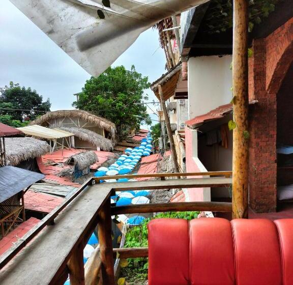 بنسيون Casa Hostal I Love Montañita