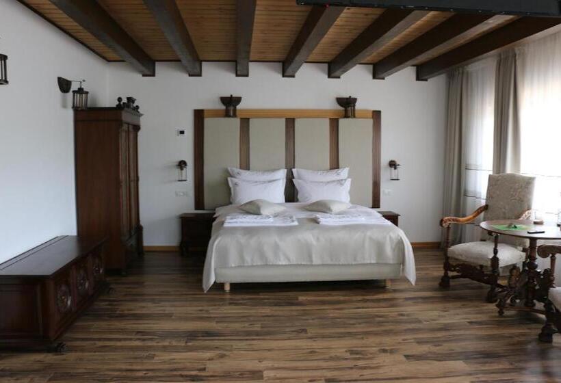 ペンション Domeniul Mortasifu