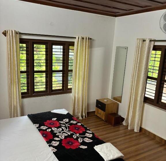 פנסיון Estate Stay