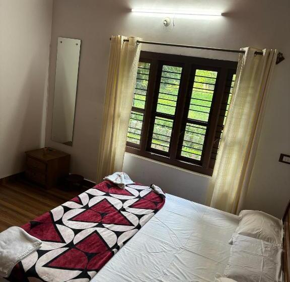 פנסיון Estate Stay