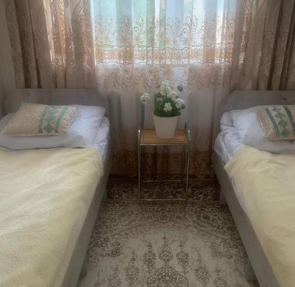 پانسیون Guest House Ai Zhar