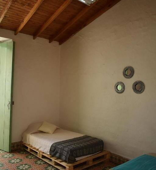 Пансион Hostal Prana Abejorral