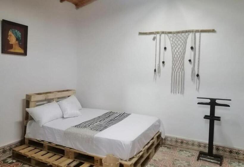 Пансион Hostal Prana Abejorral