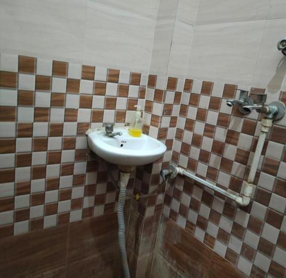 Пансион Krishna Guest House