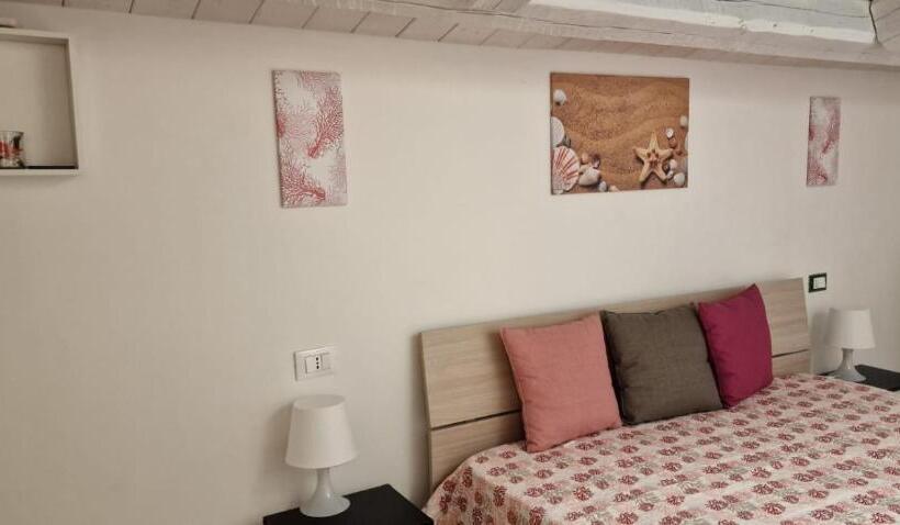 Пансион L Oasi Del Tirreno