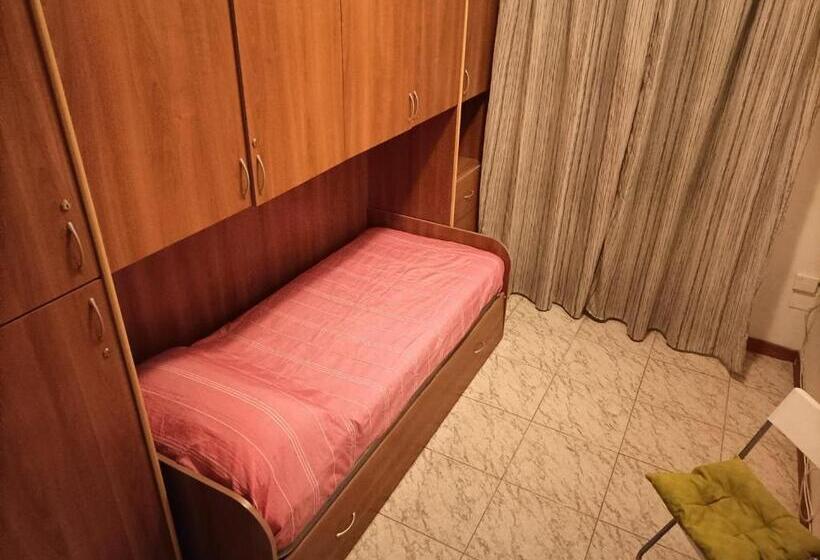 פנסיון Lame 196