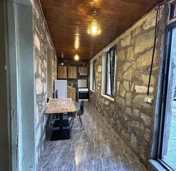 Пансион Mak Guest House