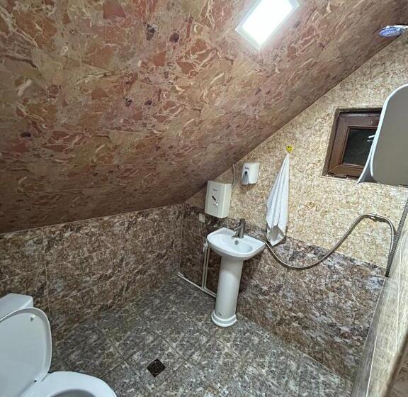 Пансион Mak Guest House