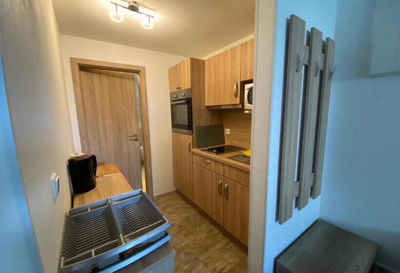 Пансион Monteurwohnung Am Kirchberg