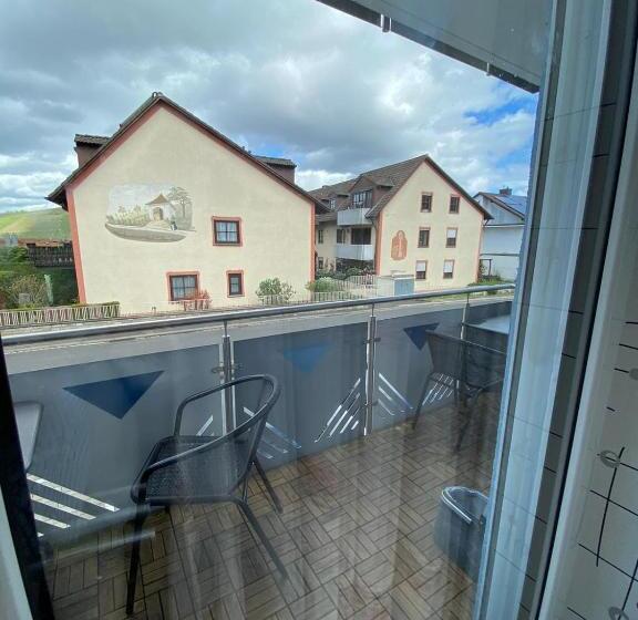 Пансион Monteurwohnung Am Kirchberg