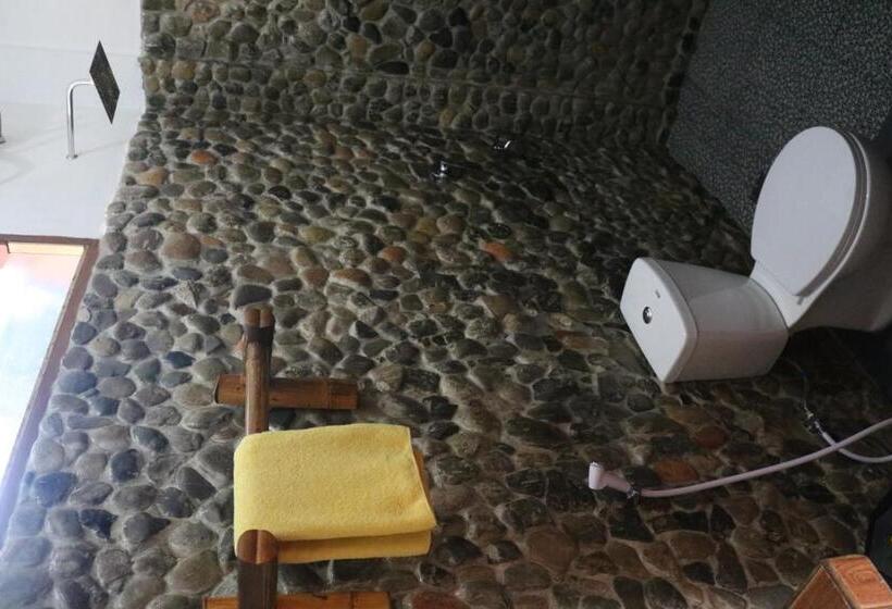 펜션 Orangutans Guest House