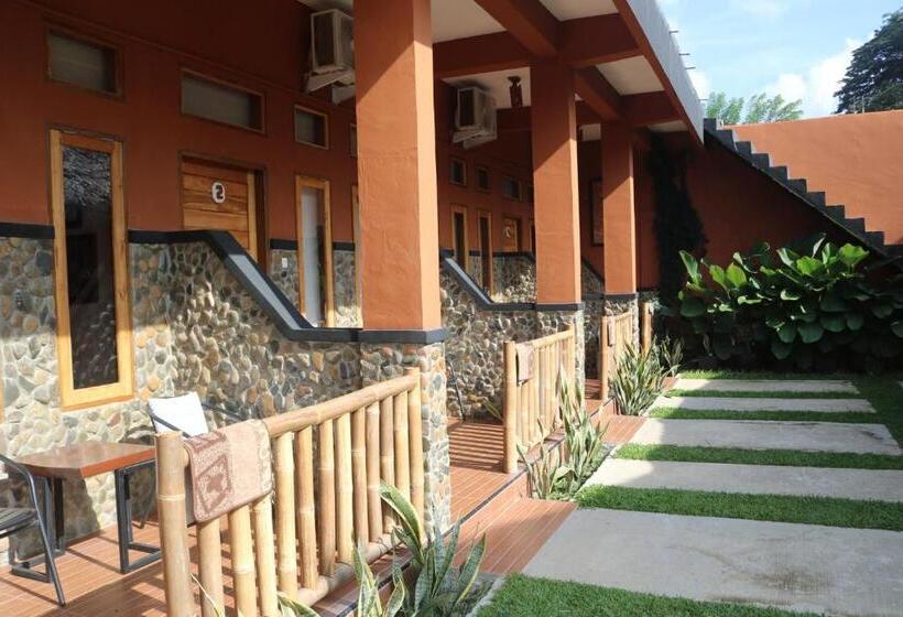 펜션 Orangutans Guest House