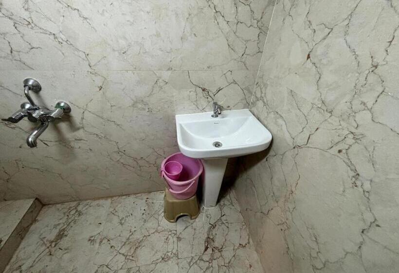 ペンション Parwati Marriage Lawn