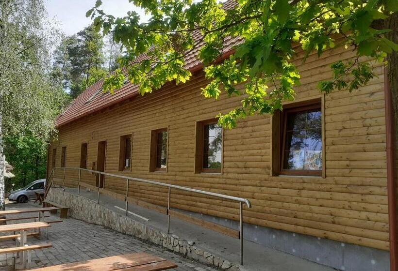 פנסיון Penzion Pralinka Sro Jesenice U Rakovníka