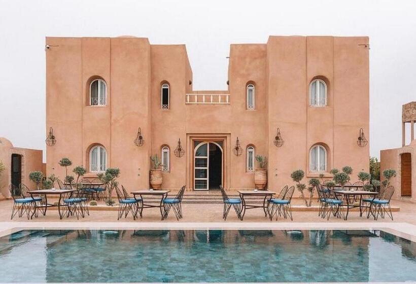 پانسیون Riad Villa Amood
