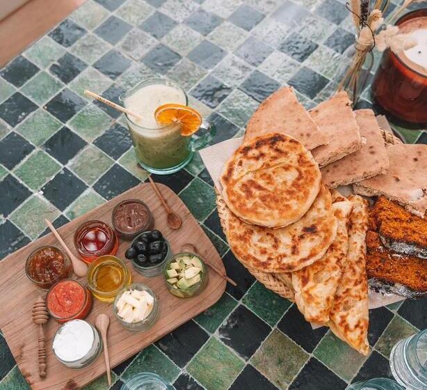 پانسیون Riad Villa Amood