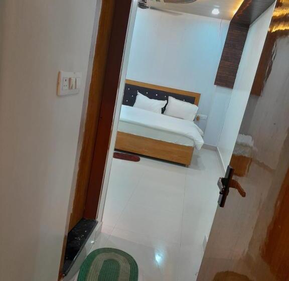 ペンション Shri Ji Guest House