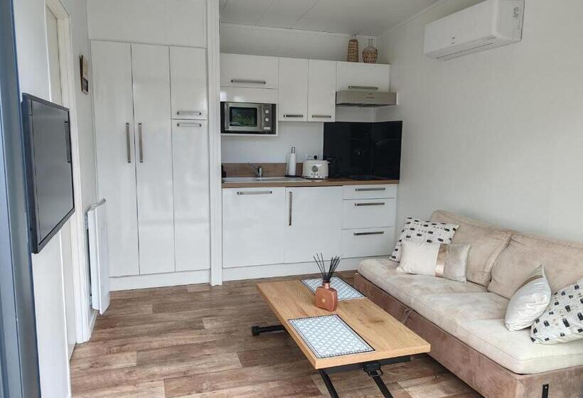 بنسيون Studio Proche Aéroport De Nantes Atlantique