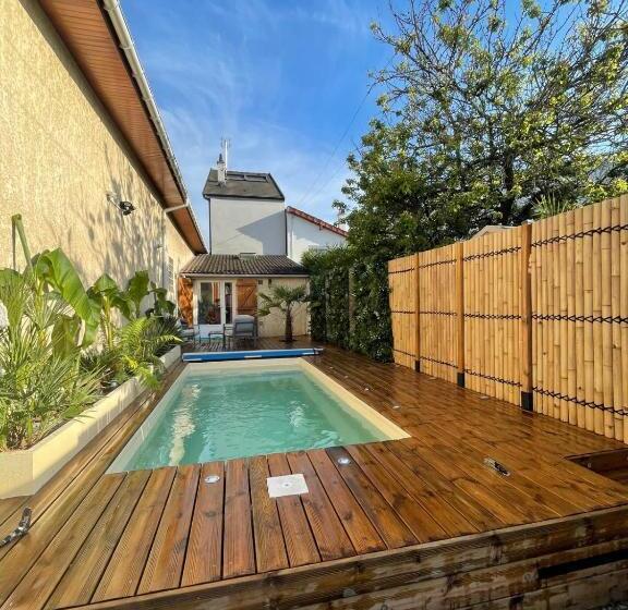 膳宿费 Chambres Privées Avec Piscine Partagées Et Cuisine Partagée à 20 Minutes De Paris Et 40 Minutes De D